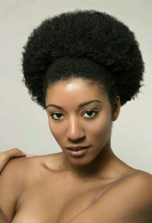 cheveux-afro-touffus